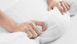 how-to-clean-your-memory-foam-pillow-guide